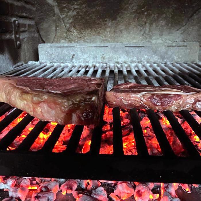 Hotel Rural Y Restaurante, Rinconcito De Gredos Cuevas Del Valle エクステリア 写真
